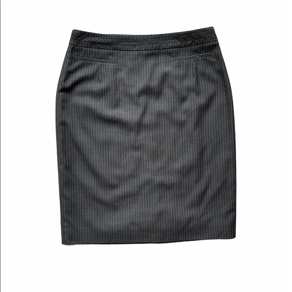 NWT Esprit Grey Skirt With Vertical Pinstripes 8 - Picture 6 of 11